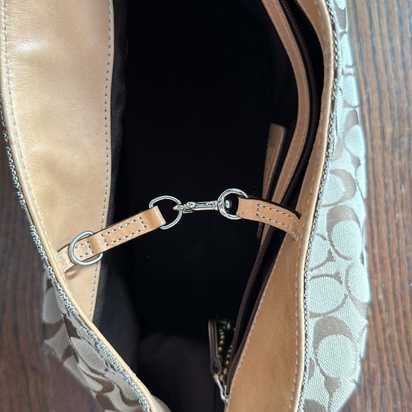 Coach handbag - Picture 3 of 11